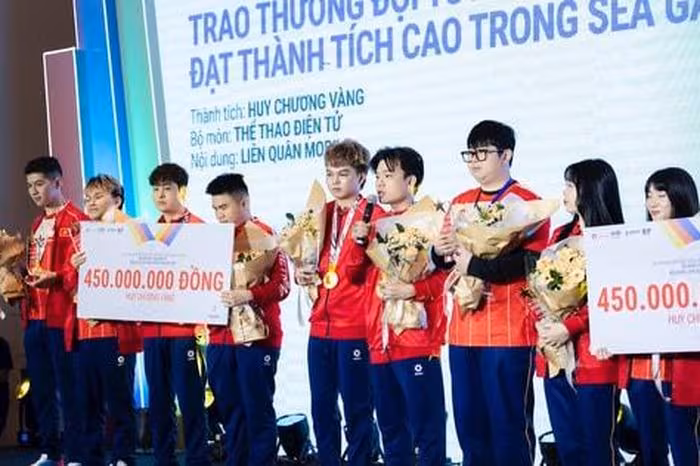 Esports Việt Nam nhận hơn 1 tỷ đồng thưởng cho 2 HCV và 1 HCB tại SEA Games 33