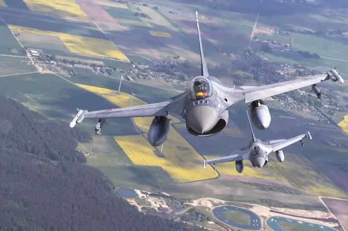 F-16 Ukraine bị S‑300 Nga bắn hạ: chi tiết vụ tấn công và hậu quả