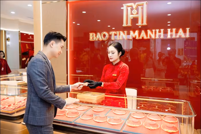 Giá Vàng Hôm Nay 11/1: Bứt Phá Cùng Đà Tăng Đáng Kể