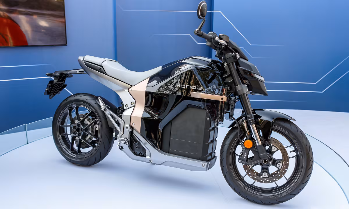 Honda WN7 – Nakedbike điện đầu tiên tại Việt Nam, thông số và giá