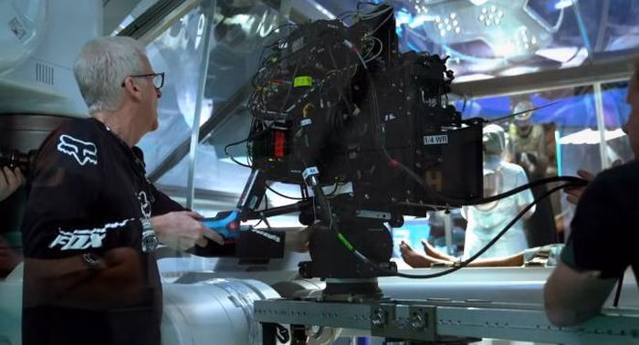 James Cameron tại trường quay Avatar 3