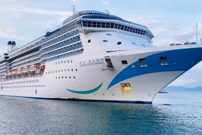 Khánh Hòa chào đón 2.250 khách quốc tế trên tàu Andora Mediterranea: Bùng nổ du lịch biển 2026