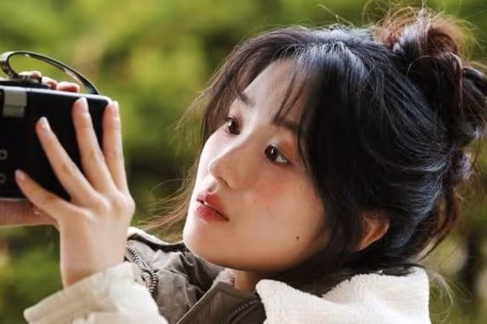 Kim Hye Yoon: Hành trình kiên cường từ ‘thấp’ tới ngôi sao Lovely Runner