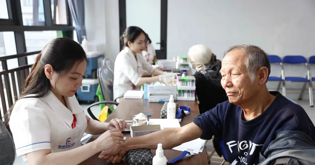 Mô hình liên kết bệnh viện – trạm y tế: Đột phá giảm khoảng cách chăm sóc sức khỏe tại Hà Nội