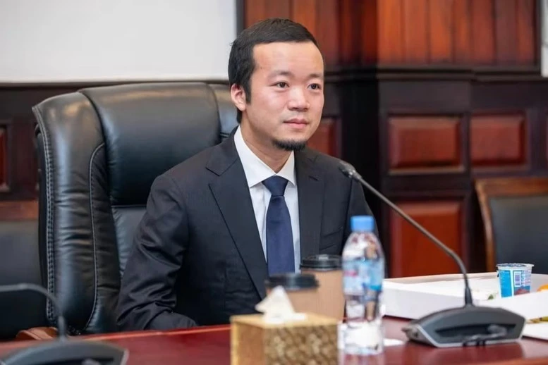 Mỹ truy tố ông trùm Campuchia Chen Zhi vì lừa đảo tiền điện tử hàng tỷ USD và tịch thu 127.000 Bitcoin