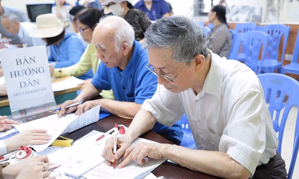 Năm 2026: Cập nhật tuổi nghỉ hưu, điều kiện và cách tính lương hưu tại Việt Nam