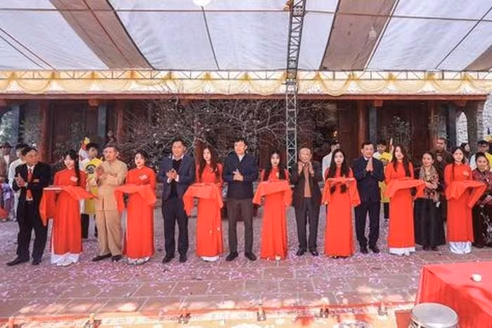 Nhà Mẫu Thích Ca Khánh Thành: Tâm Linh và Văn Hóa tại Cao Xá, Hà Nội