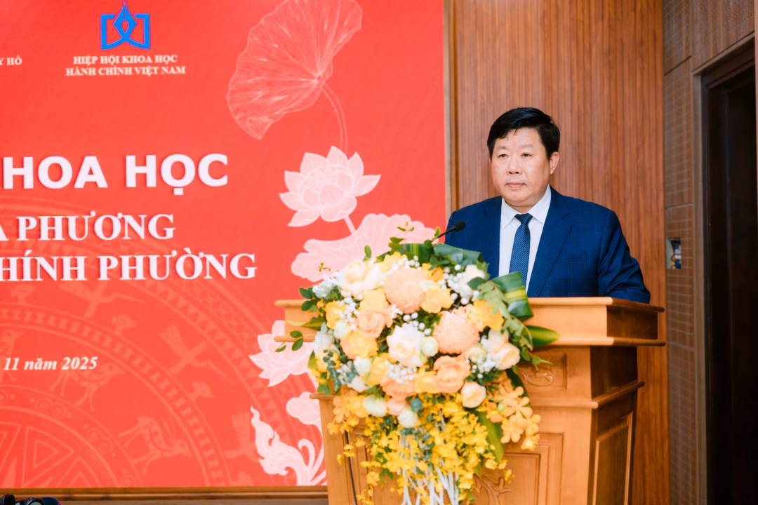 Chủ tịch UBND phường T&acirc;y Hồ Nguyễn Thanh Tịnh