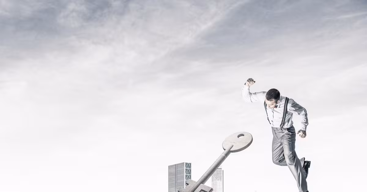 Thị trường tài chính 24h: VN-Index giảm nhẹ, ngân hàng 2025 tăng lợi nhuận