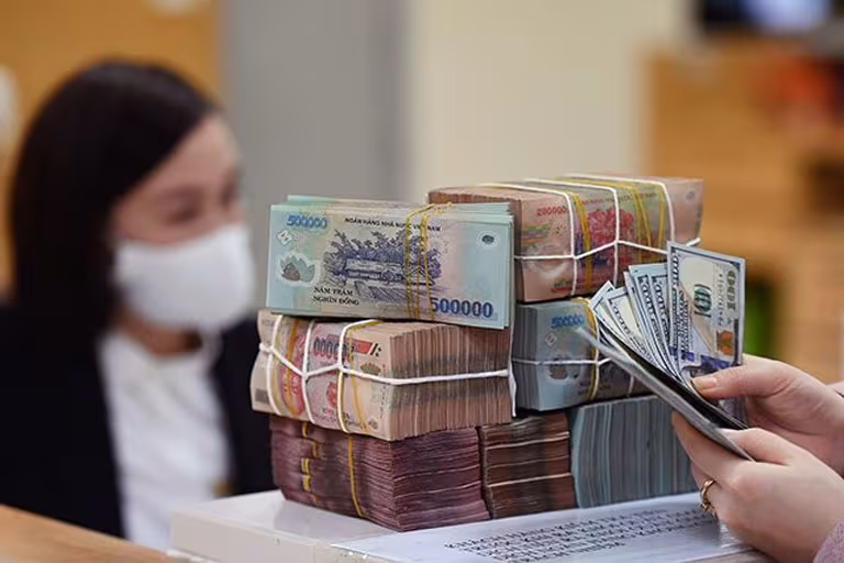 Thị trường vốn Việt Nam: Giải pháp huy động vốn chi phí thấp