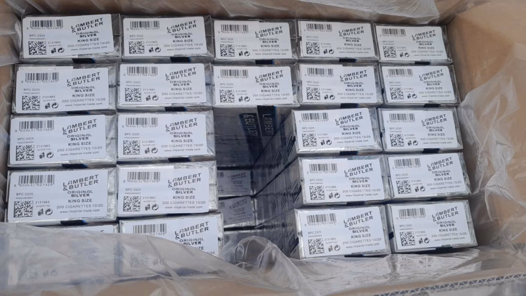 Thuốc l&aacute; giả Lambert & Butler &ndash; Cục Hải quan