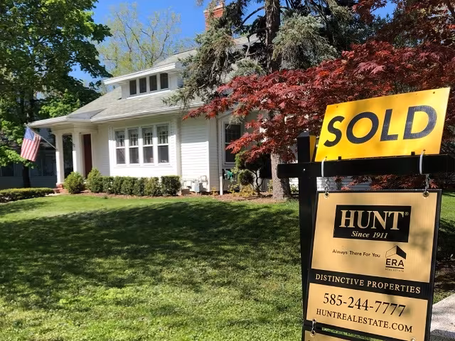 Trump bỏ $200 tỷ mua MBS: Giải pháp tạm thời cho nhà ở Mỹ