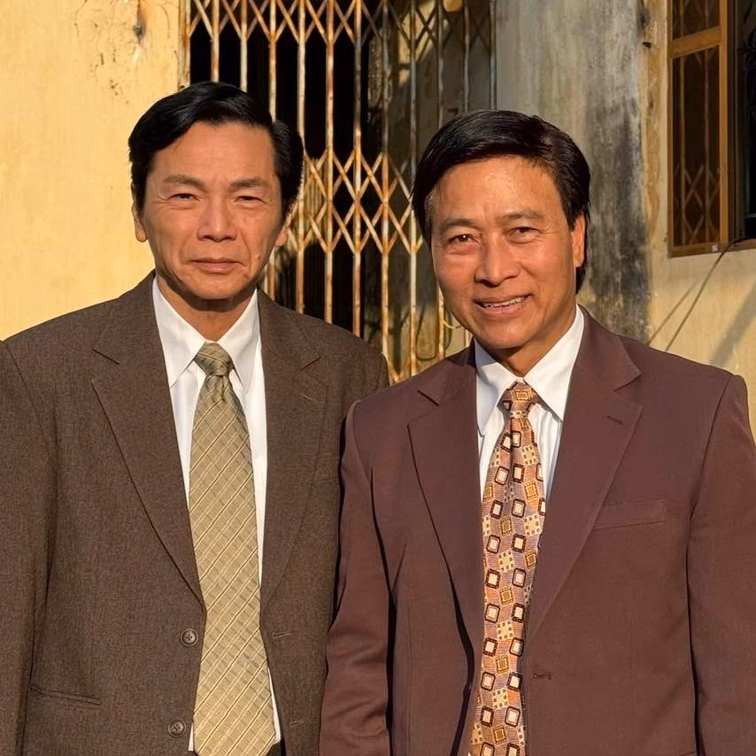 NSND Trung Anh và Quốc Tuấn đồng thời 65 tuổi: Khoảnh khắc hội ngộ gây bão trên mạng xã hội