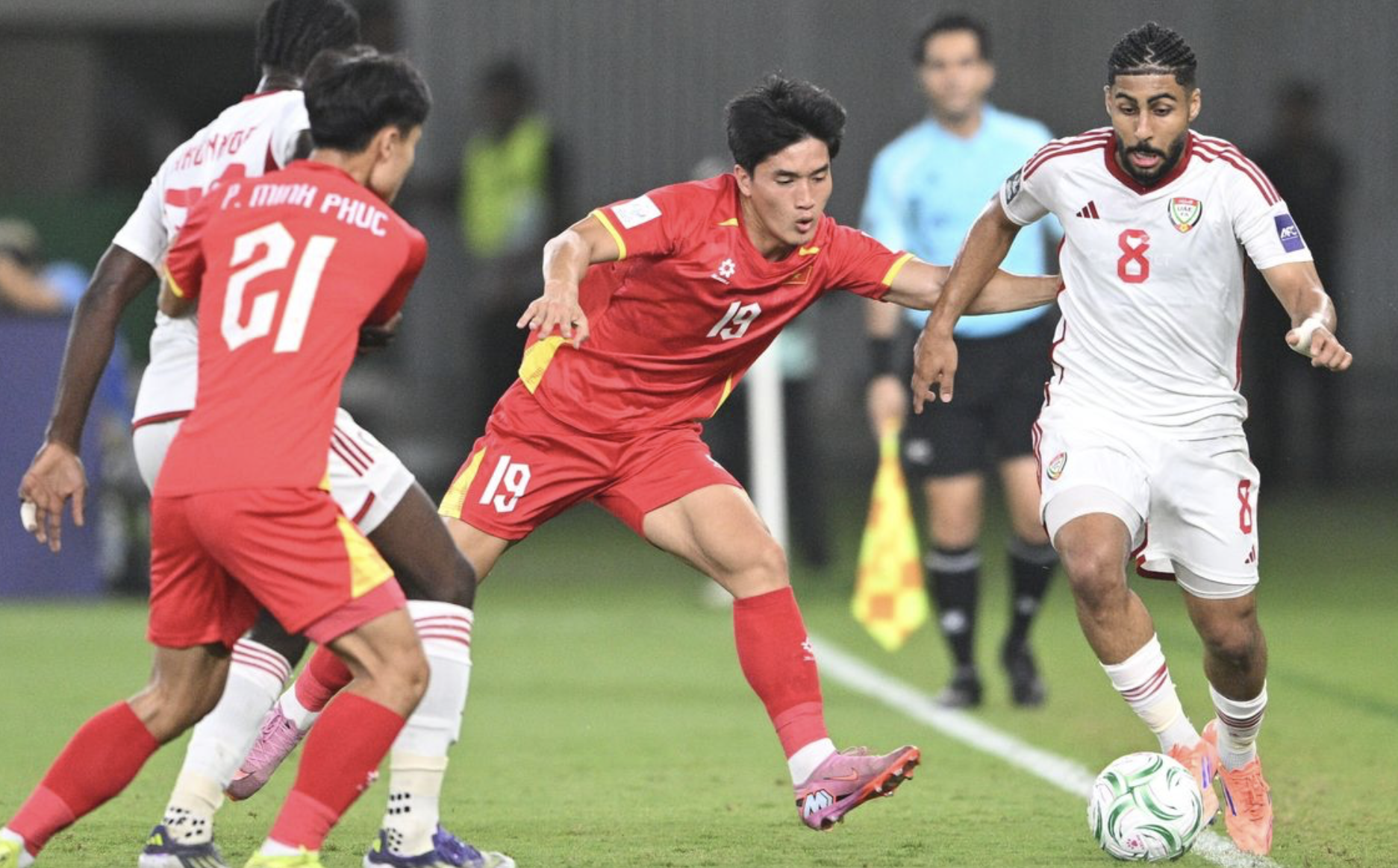 U23 Việt Nam gi&agrave;nh chiến thắng 3-2 trước U23 UAE