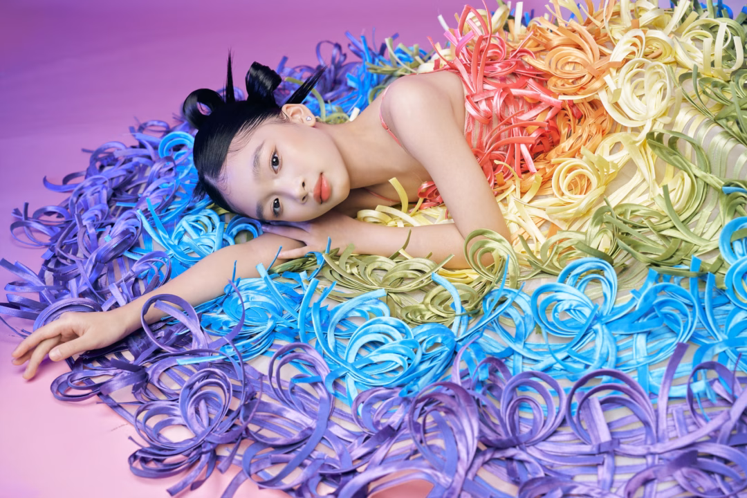 Thời trang trẻ em lấy cảm hứng bánh truyền thống: Bộ sưu tập kỷ lục của Nguyễn Minh Công