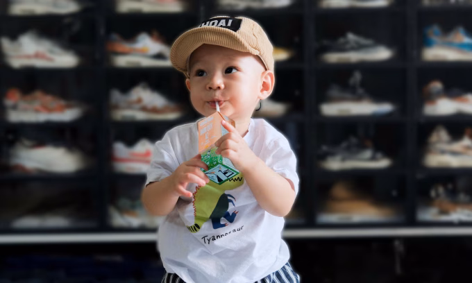 Vinamilk Green Farm A2 chinh phục bé yêu Vinamilk Green Farm A2 chinh phục những chiếc bụng nhỏ khó chiều. Ảnh: Nhân vật cung cấp