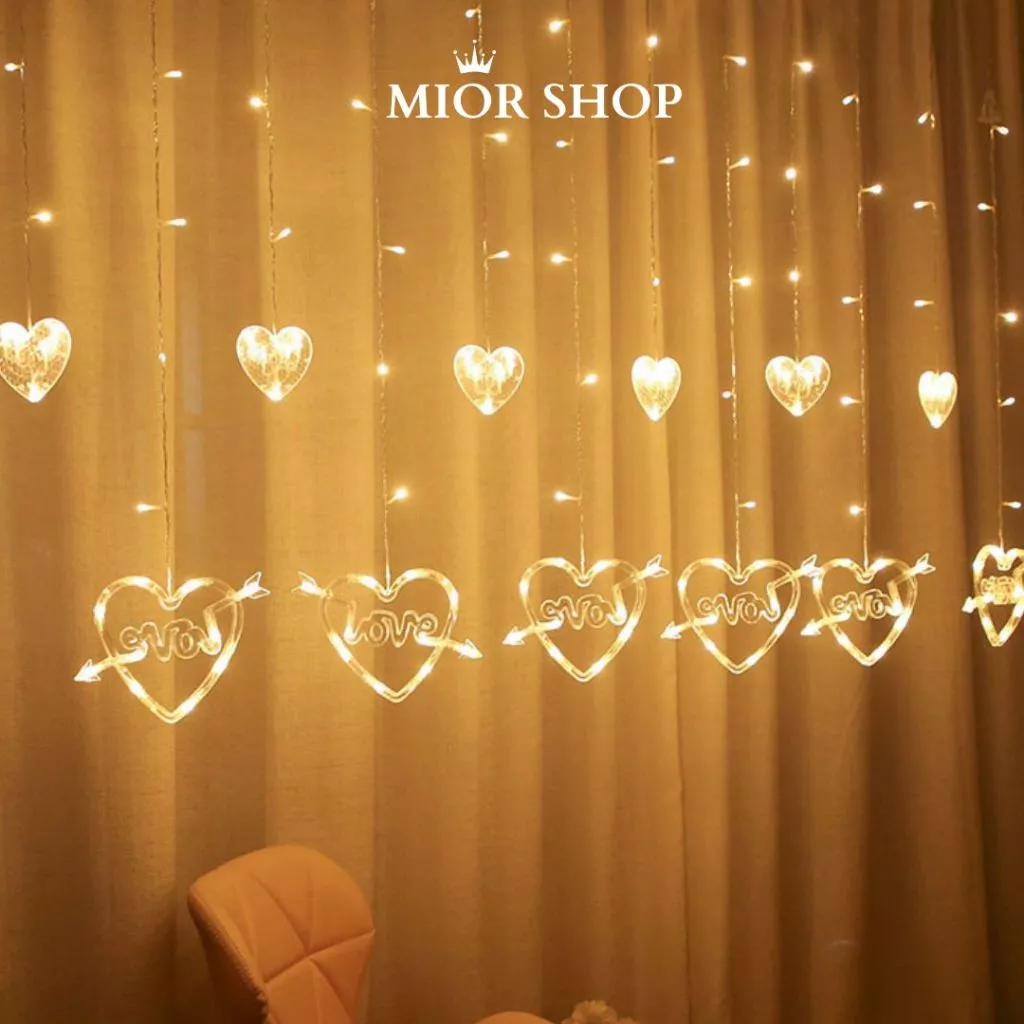 Làm thế nào để dây LED trái tim thả mành không trở thành thảm họa decor phòng ngủ?