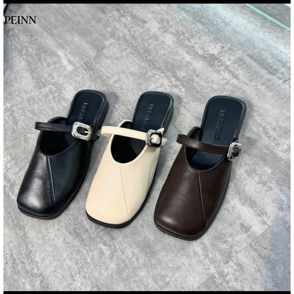 Tại sao giày sục nữ lại là cứu cánh cho những ngày hè nóng bức?