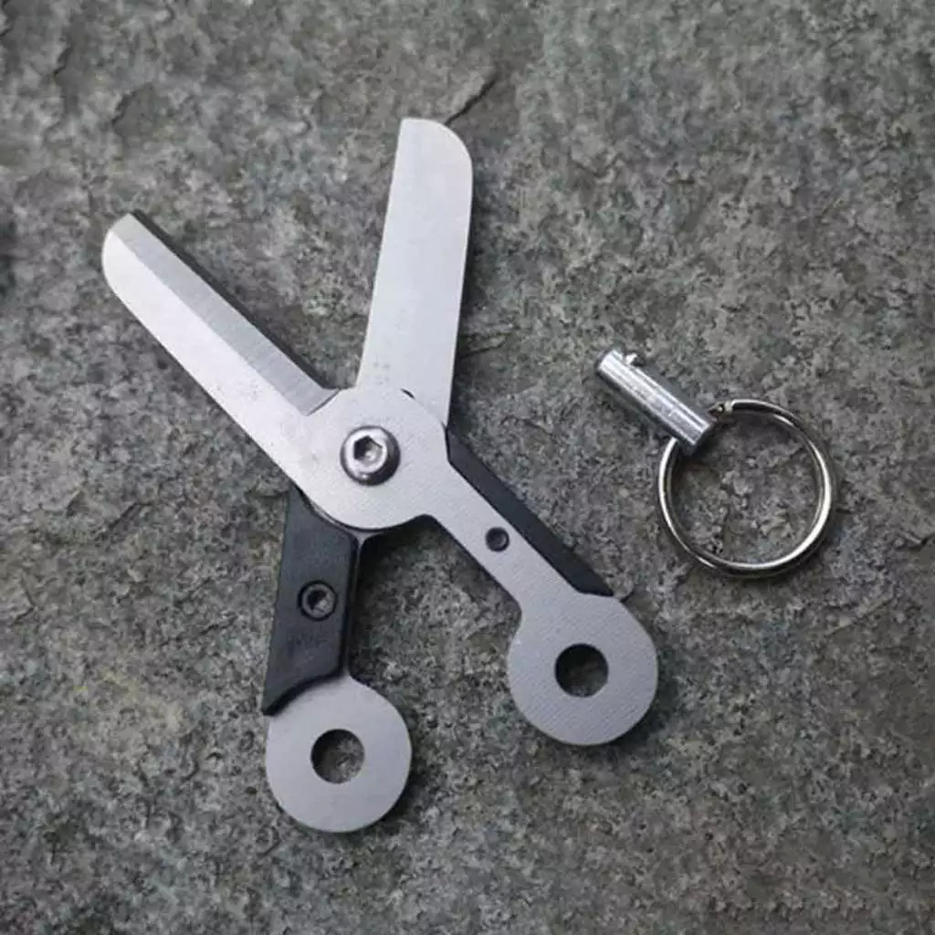 Làm thế nào để chọn phụ kiện dã ngoại EDC mini phù hợp cho chuyến phượt dài ngày của bạn?