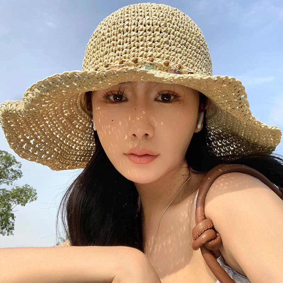 Làm thế nào để chọn mũ rơm nữ phù hợp cho chuyến du lịch hè mà vẫn bảo vệ da khỏi nắng gắt?