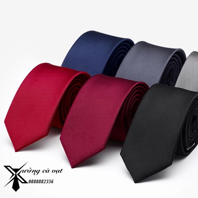 Làm sao để chọn cà vạt nam công sở phù hợp cho phong cách làm việc của bạn?