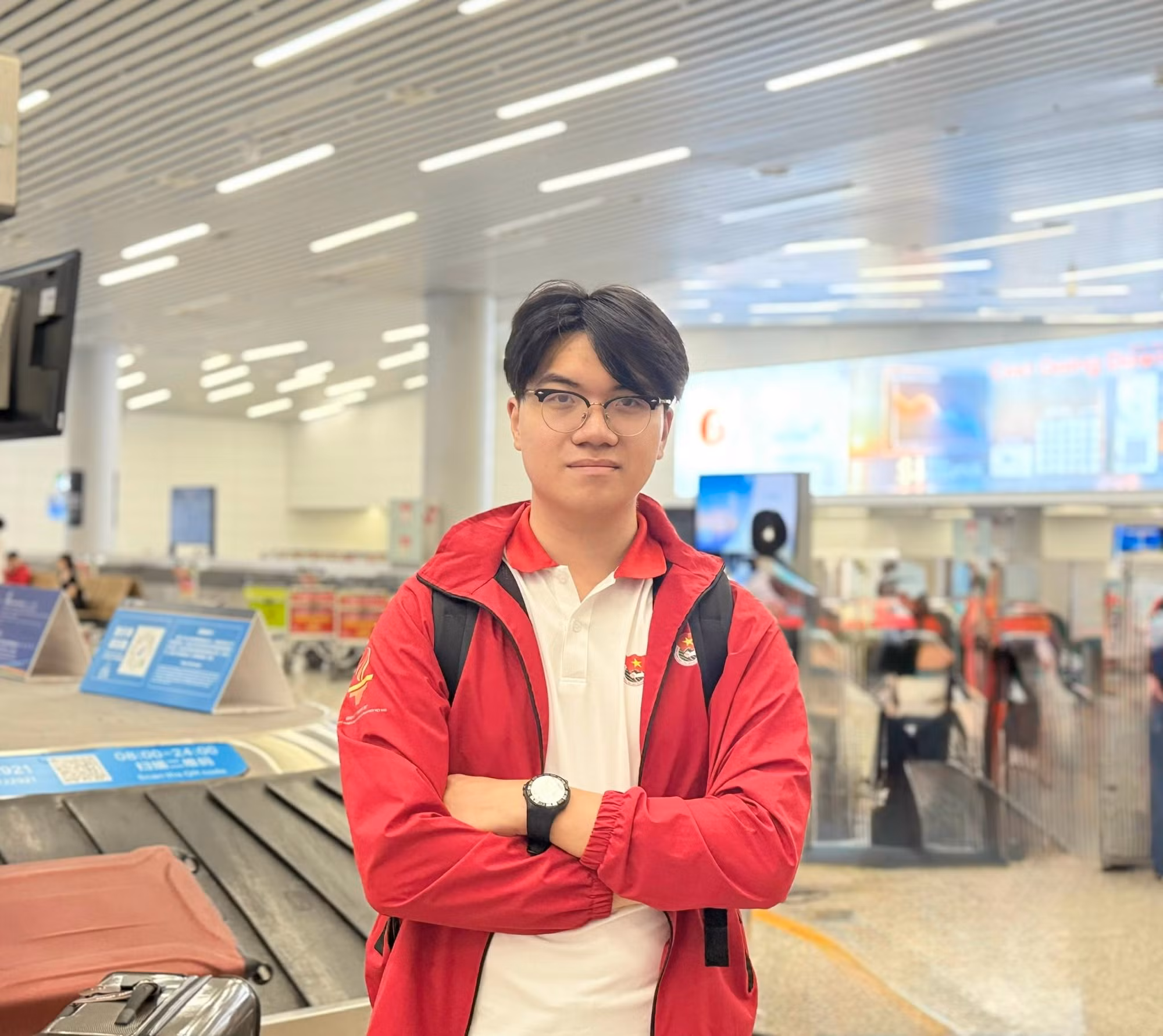 Sinh vi&ecirc;n Trần Đức Nguy&ecirc;n tham gia giao lưu Việt - Trung