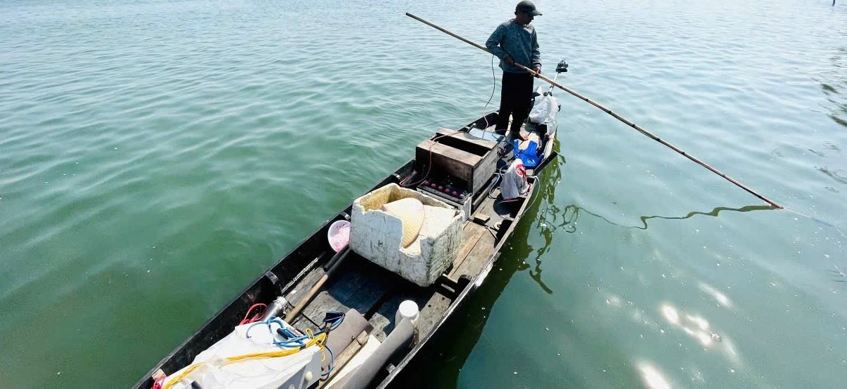 Bị phạt 7,5 triệu đồng vì dùng kích điện “tàn phá” thủy sản sông Tam Kỳ