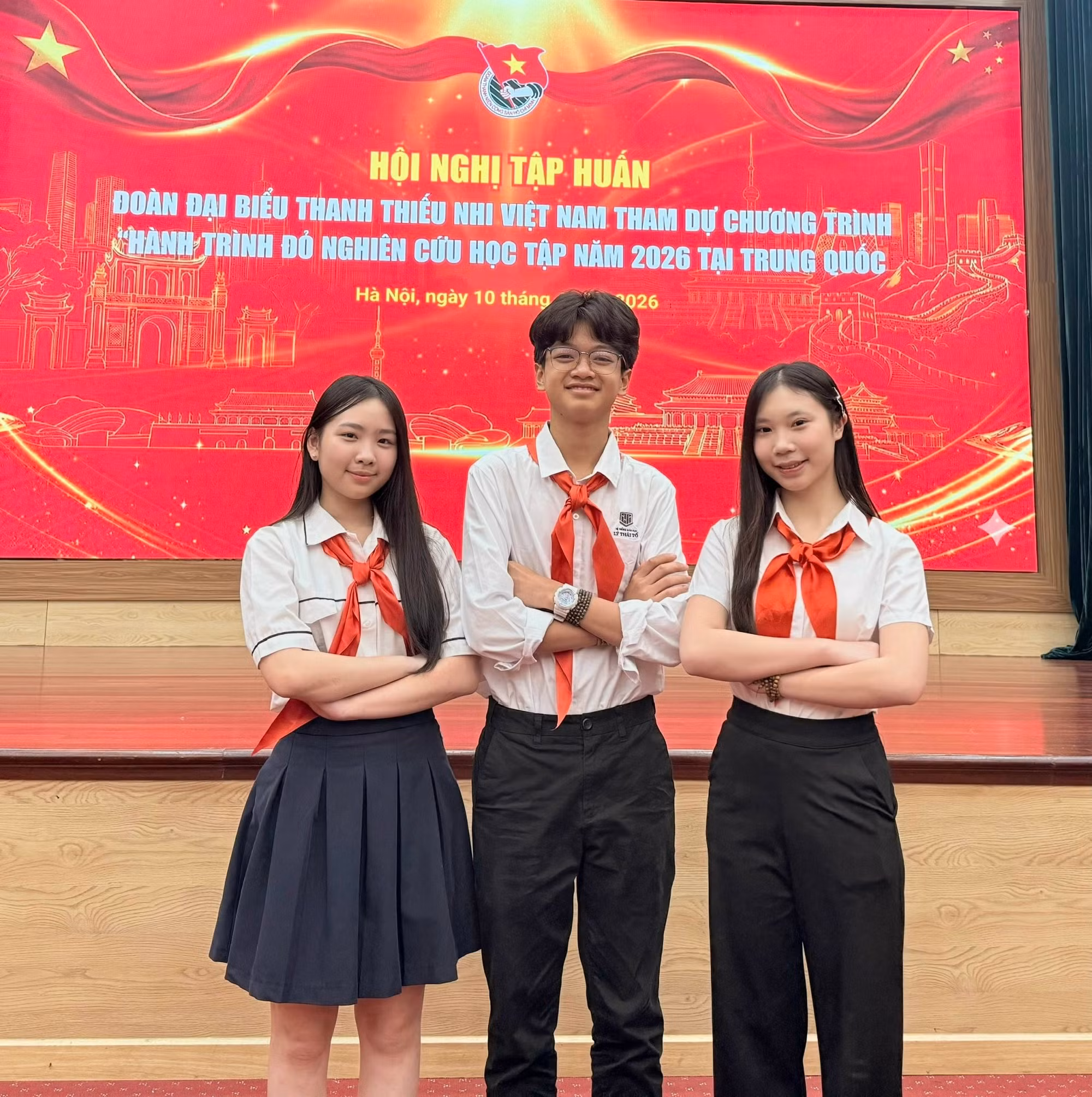 Buổi tập huấn trang bị kiến thức đối ngoại cho thanh niên Tập huấn cho đại biểu tham gia Hành trình đỏ 2026