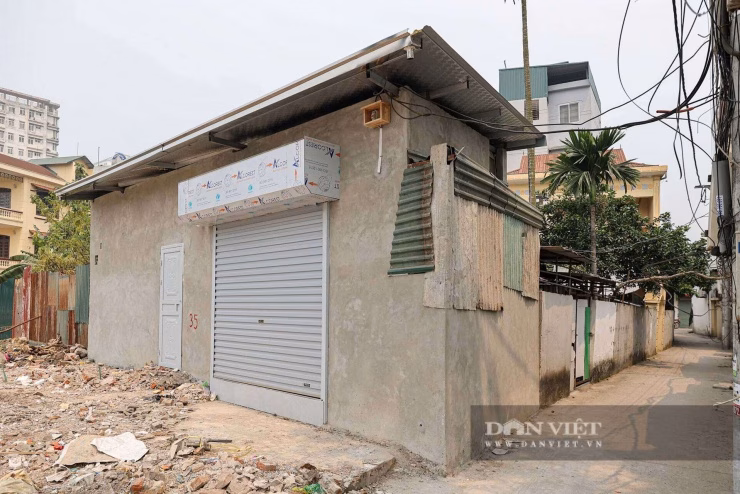 Một số chủ hộ cố gắng ho&agrave;n thiện thiết bị sinh hoạt trong diện t&iacute;ch si&ecirc;u nhỏ sau b&agrave;n giao mặt bằng