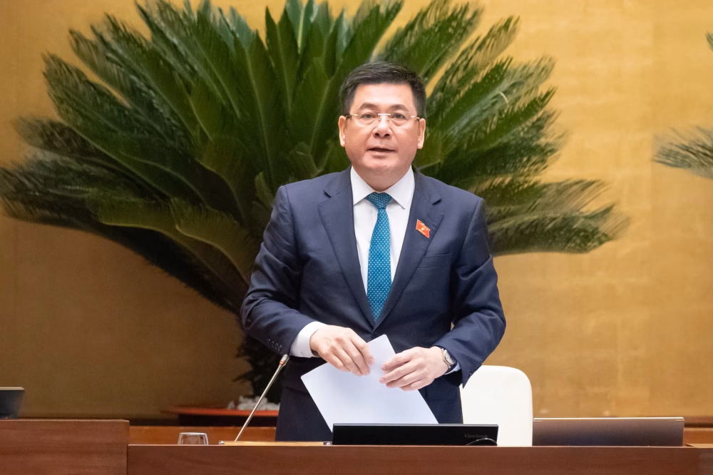 Ph&oacute; Chủ tịch Quốc hội Nguyễn Hồng Di&ecirc;n điều h&agrave;nh thảo luận