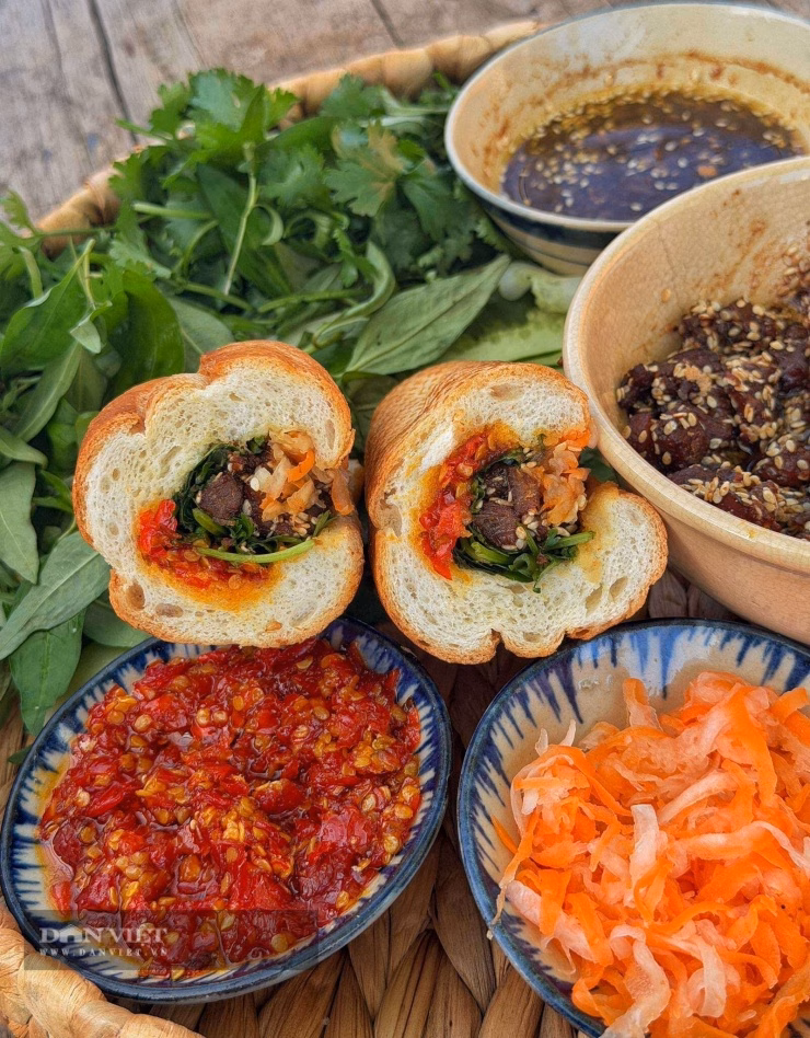 Thịt ba chỉ kho x&iacute;u mềm mượt, m&agrave;u sắc bắt mắt sau khi nấu chậm