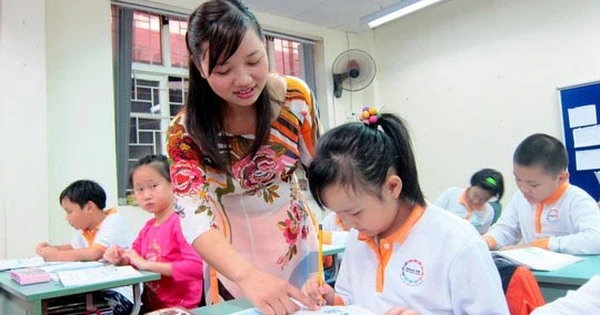 Thực trạng thừa giáo viên: Hệ lụy từ đào tạo ồ ạt và quản lý lỏng lẻo