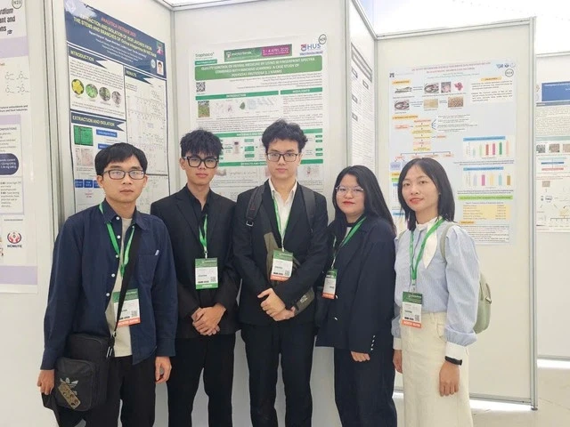 Traphaco “lột xác”: Chiến lược trẻ hoá thương hiệu bằng AI và số hoá