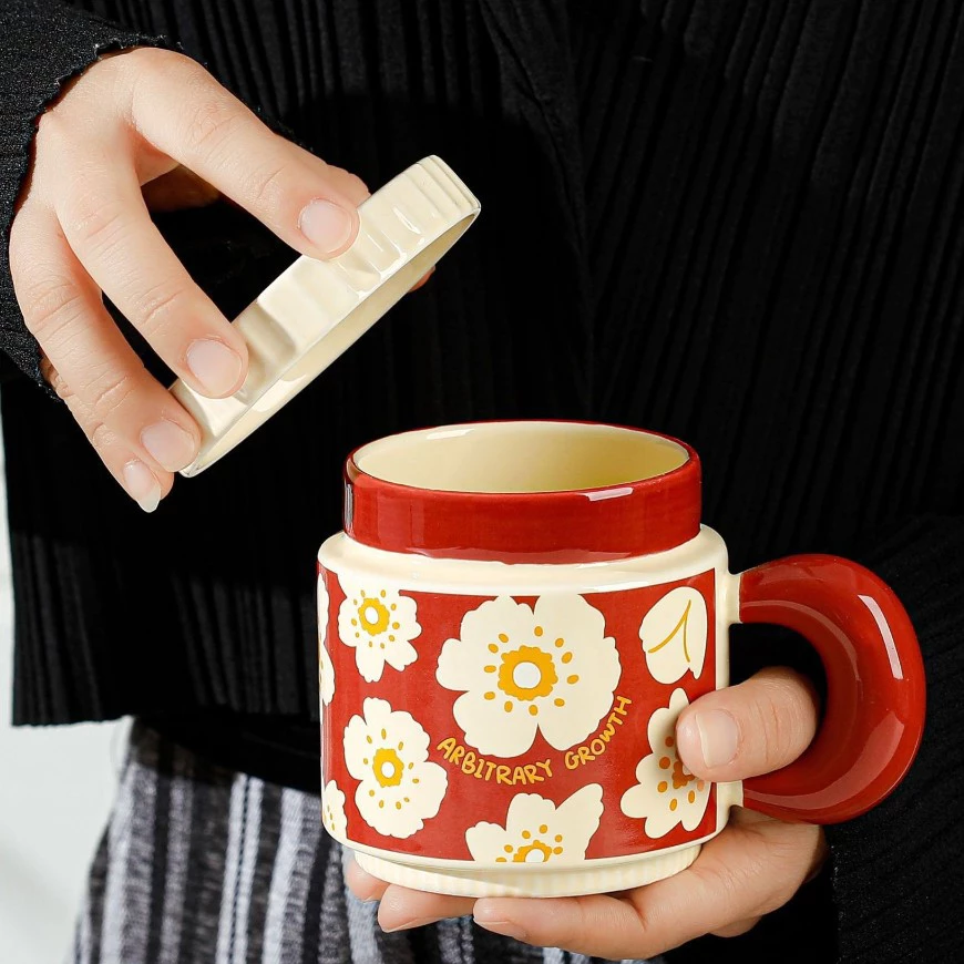 Nắp đậy cốc gốm thay đổi nhiệt độ và hương vị đồ uống buổi sáng – điều mà nhiều người chưa nhận ra