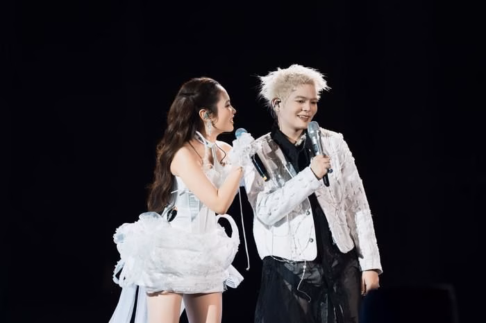 H&igrave;nh ảnh RHYDER v&agrave; Phương Mỹ Chi nhận được sự ủng hộ nhiệt t&igrave;nh từ kh&aacute;n giả