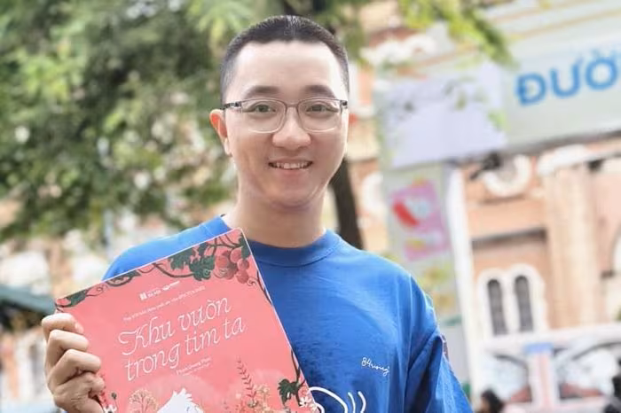 Họa sĩ Phạm Quang Phúc và Hành Trình Đưa Sách Tranh Việt Ra Thế Giới