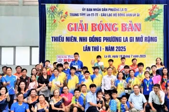 La Gi rộn ràng chuỗi hoạt động kỷ niệm 51 năm Ngày giải phóng quê hương