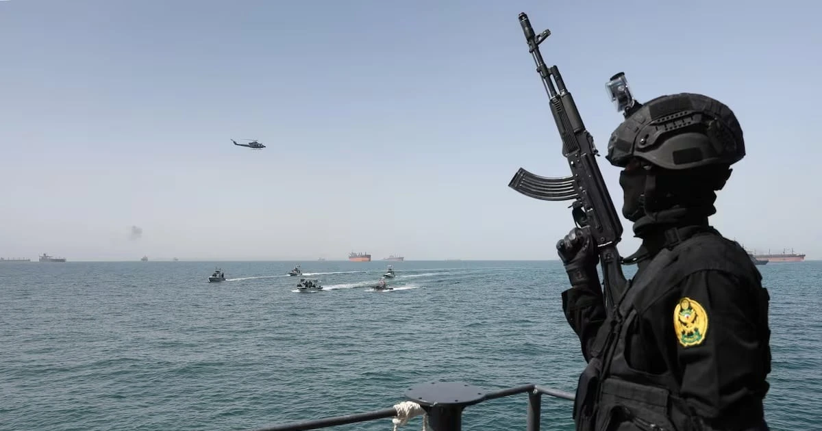 Phong tỏa eo biển Hormuz: Cú sốc cung ứng và rủi ro khủng hoảng dầu mỏ