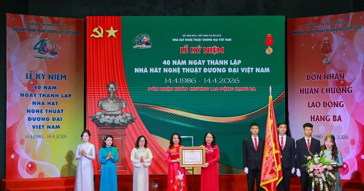 Nhà hát Nghệ thuật Đương đại Việt Nam: 40 năm khát vọng và dấu ấn Huân chương Lao động