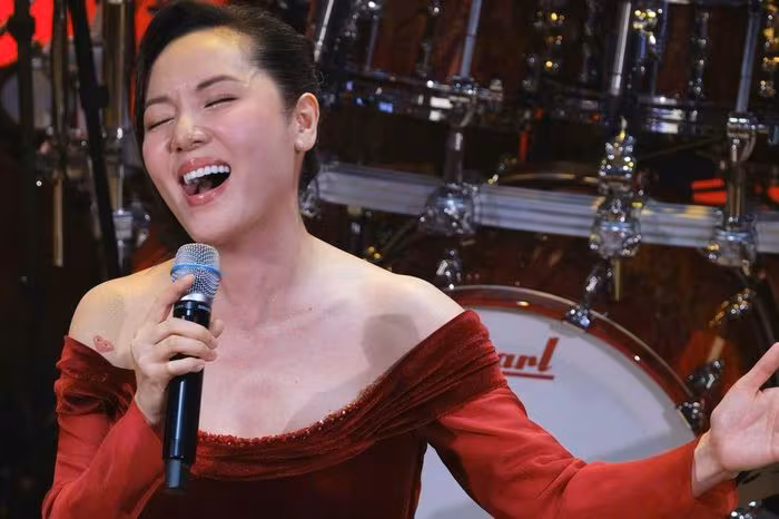 Phương Linh gây ‘sốt’ với ‘Mẹ yêu con’: Khi đẳng cấp vượt xa mọi kịch bản