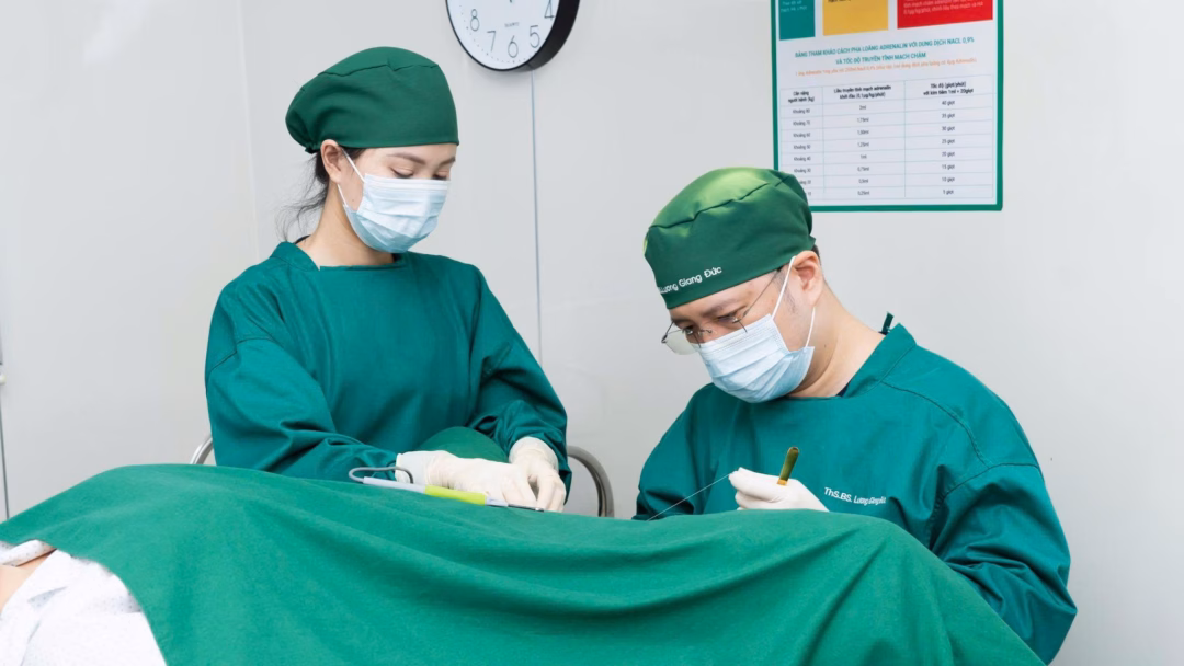 Quy tr&igrave;nh phẫu thuật thẩm mỹ an to&agrave;n tại bệnh viện theo ti&ecirc;u chuẩn của BS Lương Giang Đức