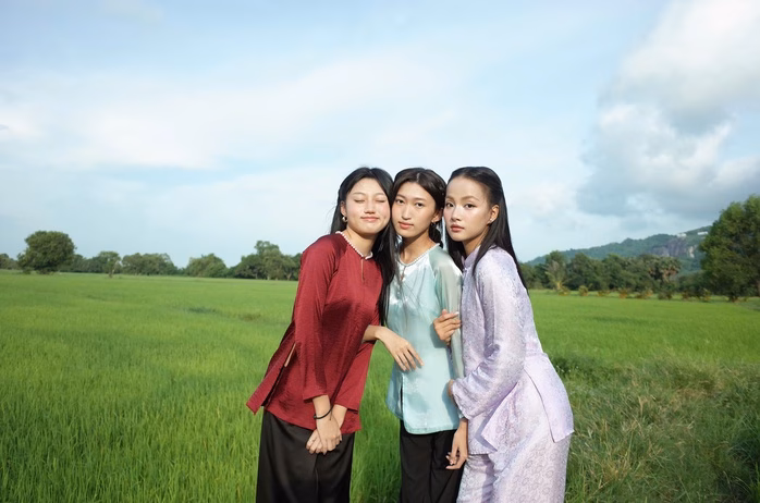 Mai Cát Vi, Mai Mỹ Ngân và Phương Thanh