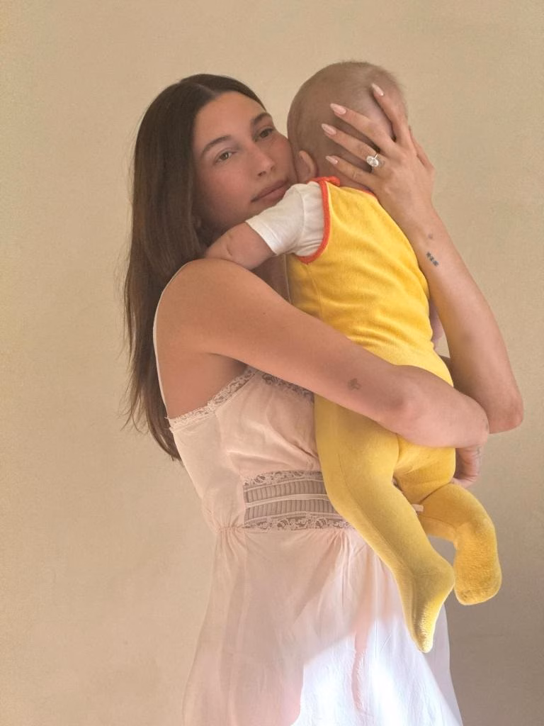 Chưa rõ Justin Bieber có đi lưu diễn trở lại hay trở thành ông bố nội trợ cho vợ điều hành doanh nghiệp tỷ đô