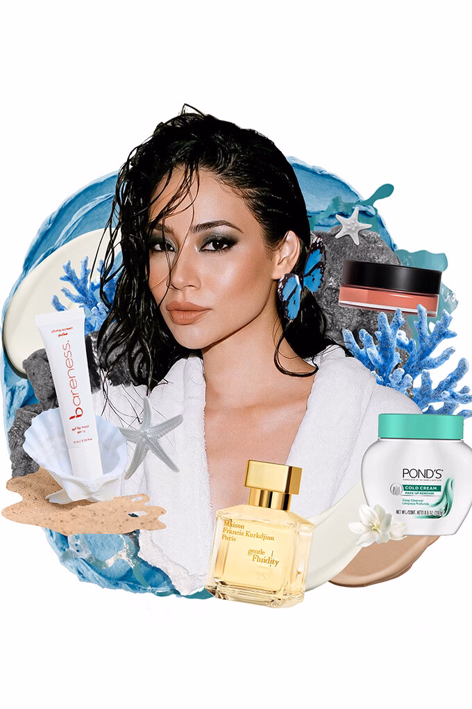 Blogger Singapore chia sẻ bí quyết chăm sóc da và sản phẩm làm đẹp yêu thích CANNES, FRANCE - MAY 13: Bella Hadid attends the red carpet for the opening ceremony and "Partir Un Jour" (Leave One Day) screening at the 78th annual Cannes Film Festival at Palais des Festivals on May 13, 2025 in Cannes, France. (Photo by Kristy Sparow/Getty Images)