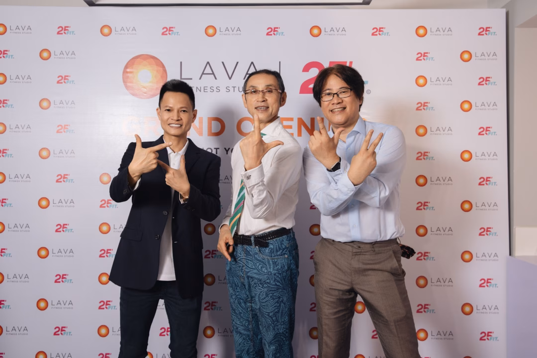 LAVA Fitness ra mắt mô hình tập luyện Hybrid: Hot Yoga công nghệ Nhật Bản kết hợp hiện đại Đại diện 25Fit và LAVA tại sự kiện khai trương