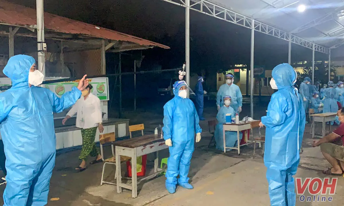 Phóng viên tác nghiệp Phóng viên tác nghiệp trong thời điểm Covid-19