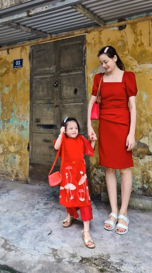 Hoàng Oanh sau sinh Hoàng Oanh