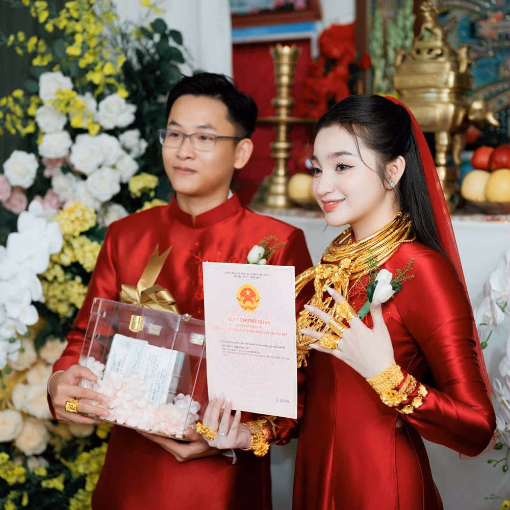 Đám cưới hoành tráng của An Thư và Nguyễn Khánh Vinh Đám cưới hoành tráng của An Thư và Nguyễn Khánh Vinh