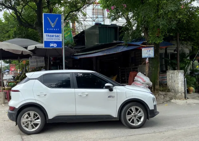 Lượng xe ra vào tại trạm luôn ổn định Lượng xe ra vào tại trạm luôn ổn định