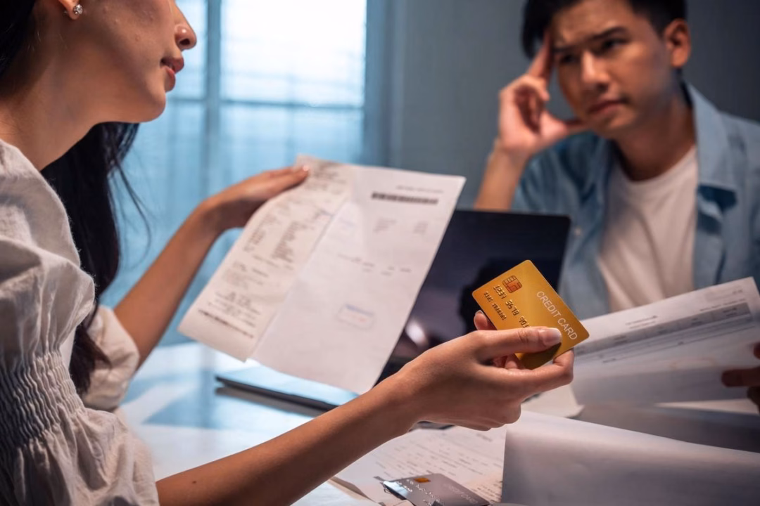 Bà nội cho cháu 200 triệu mua vàng: Khi tiền người thân cho con thành mồi lửa hôn nhân, người EQ cao sẽ xử lý thế này!- Ảnh 2. Bà nội cho cháu 200 triệu mua vàng: Khi tiền người thân cho con thành mồi lửa hôn nhân, người EQ cao sẽ xử lý thế này!- Ảnh 2.